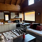 Oxygono Wooden House *